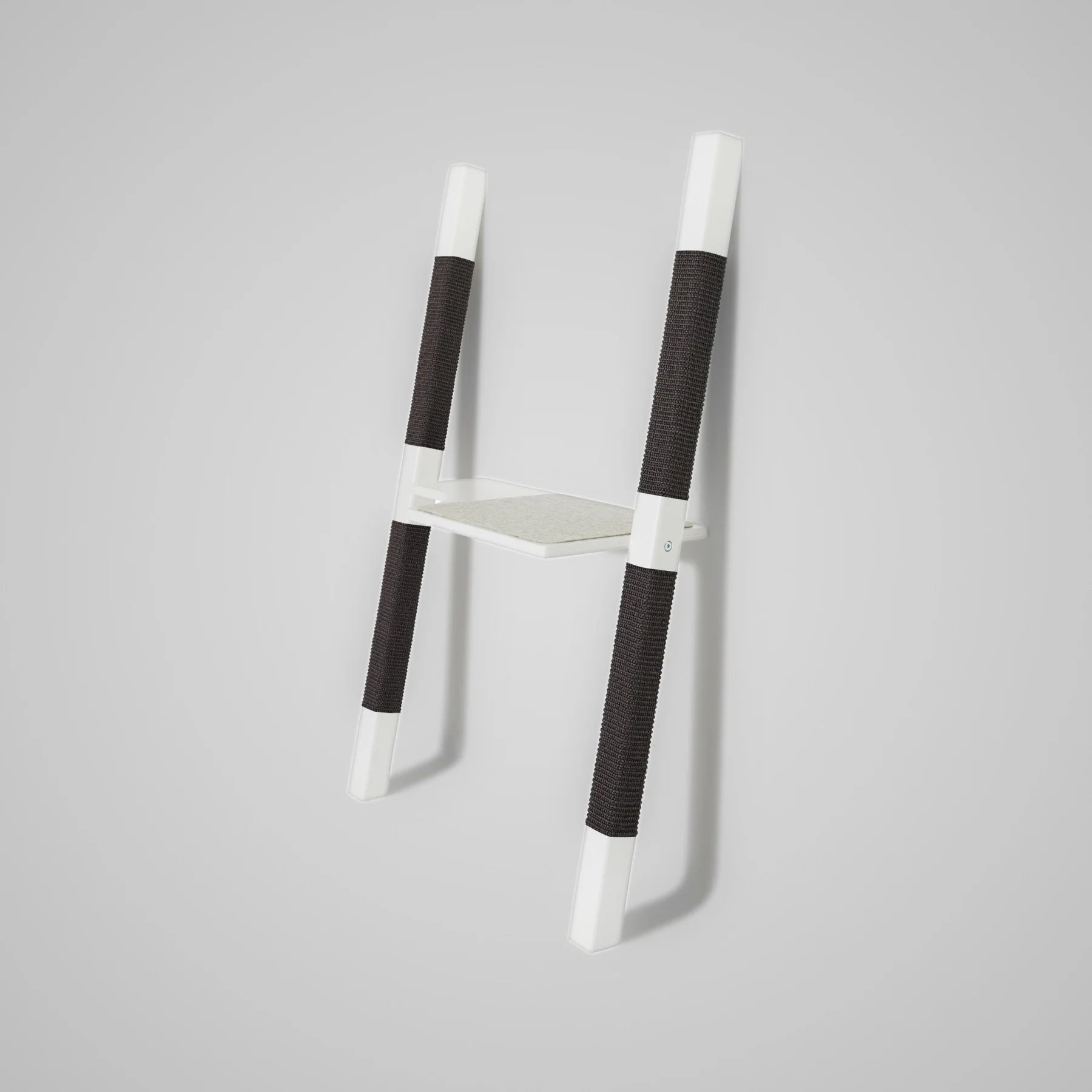 H1 Blanc– Arbre à chat design