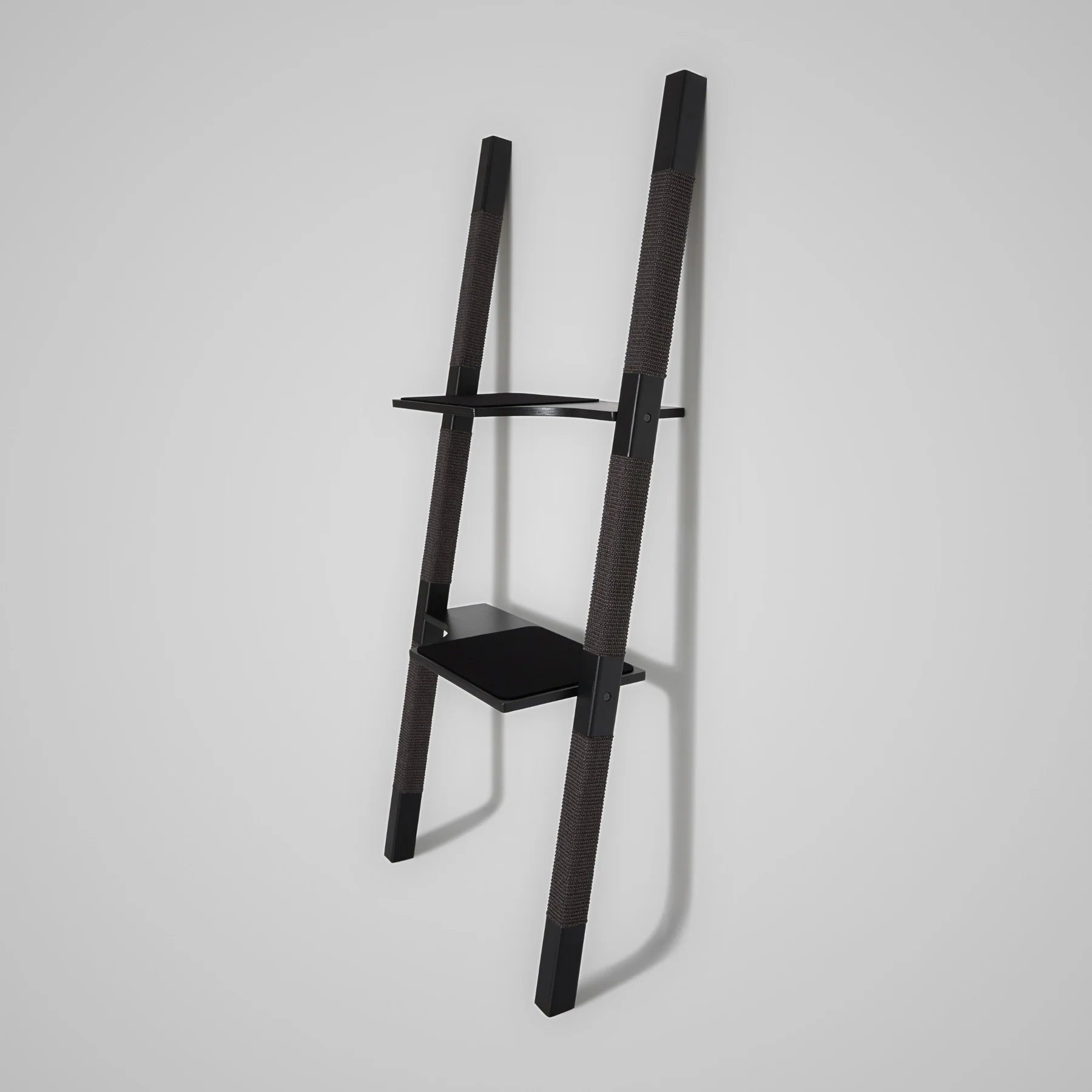 Arbre à chat moderne H2 – plateformes feutre de laine confortables