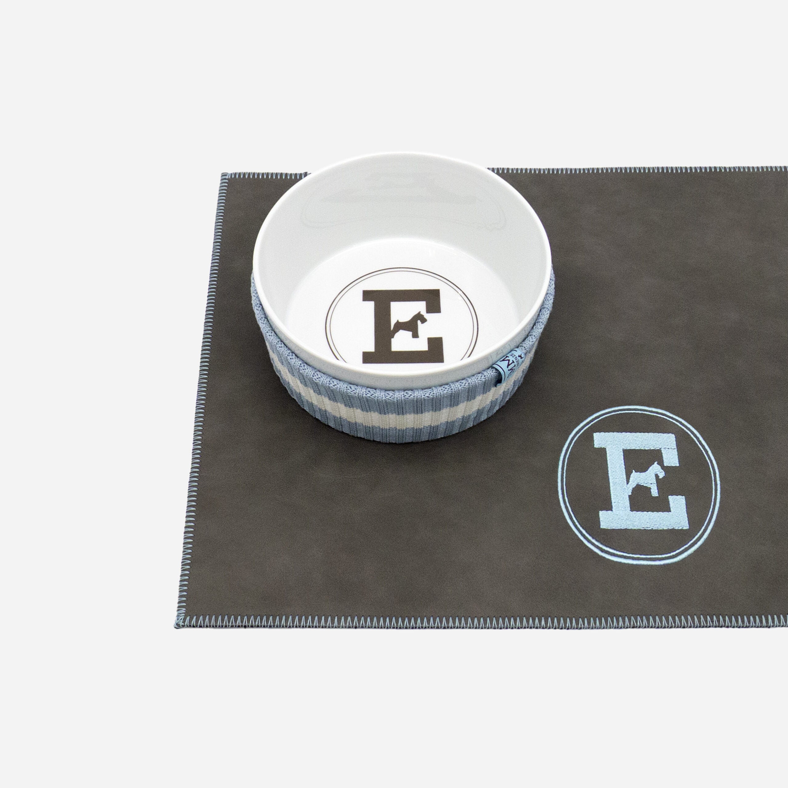 Tapis pour gamelle chien haut de gamme – style contemporain