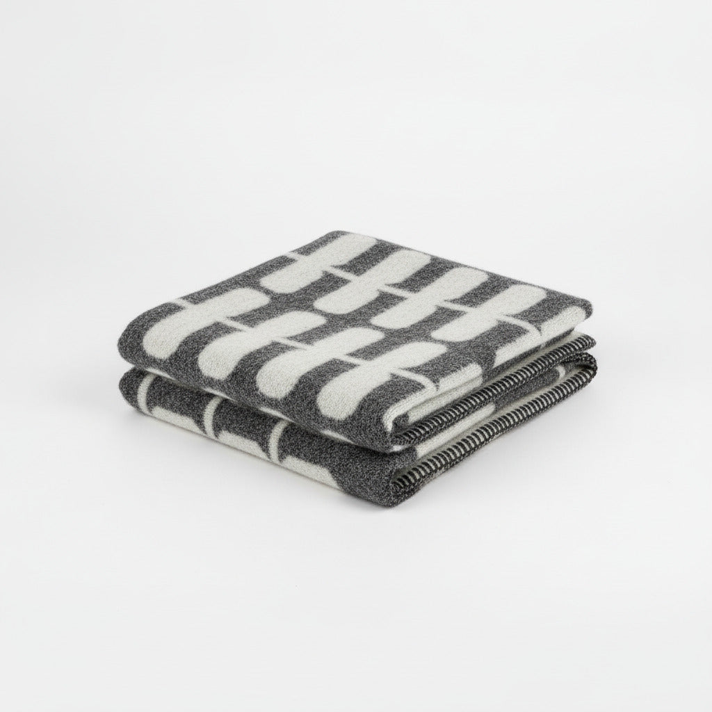 Flora – couverture chat en laine design et naturelle