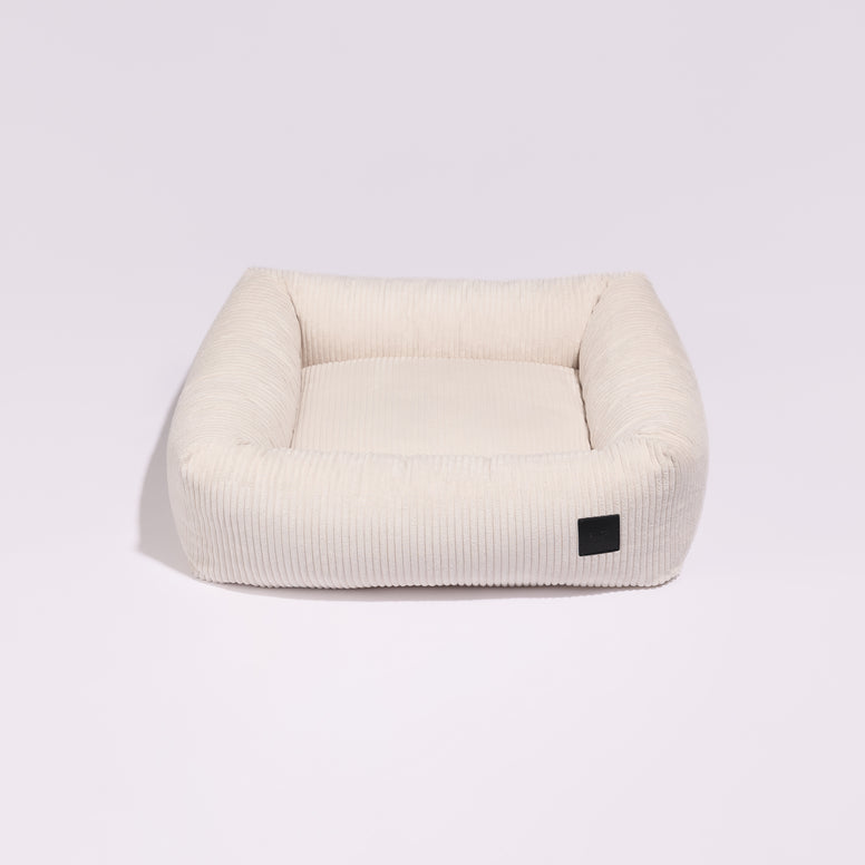 lit chien confortable et décoratif intérieur moderne
