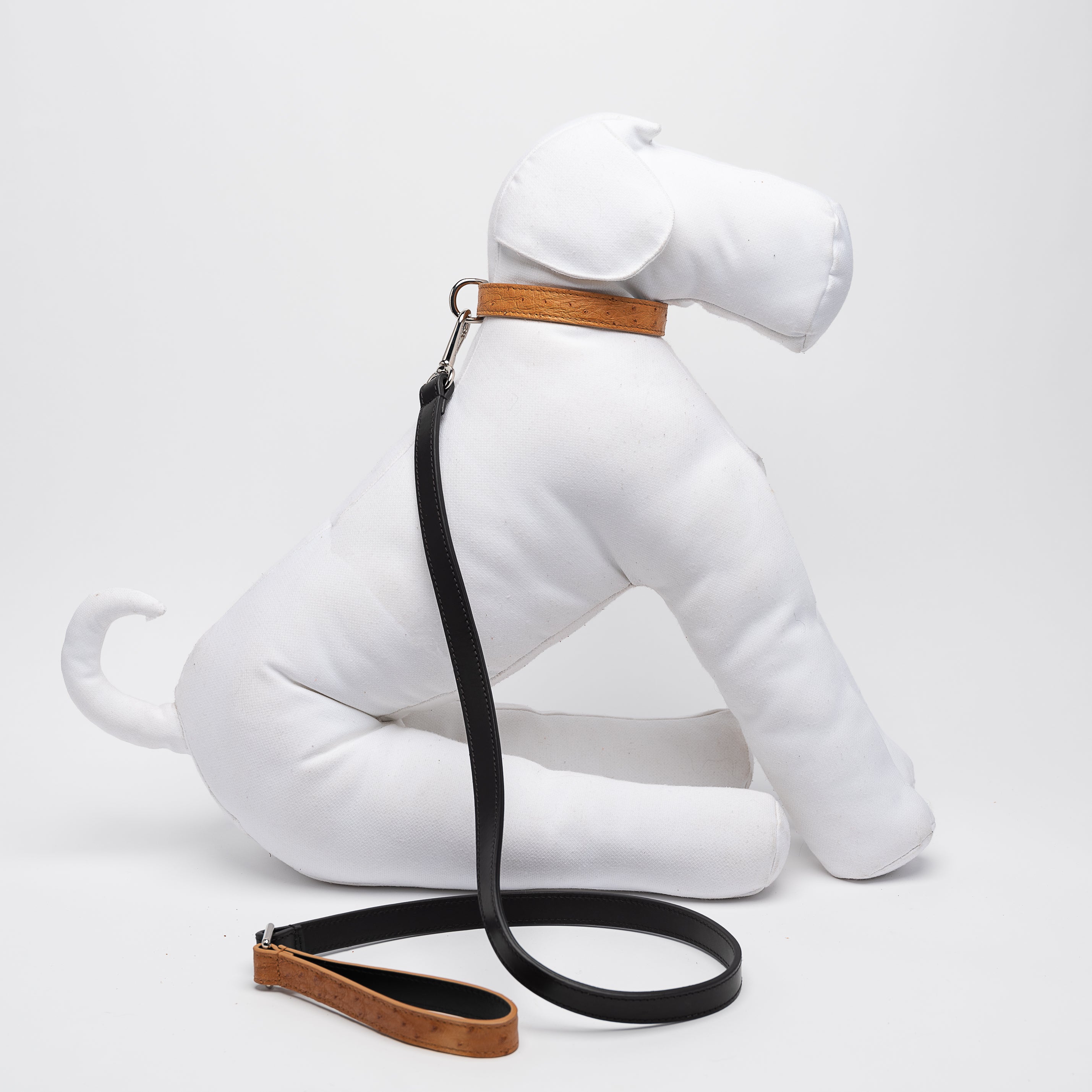 Laisse pour Chien de Luxe - Fabrication Artisanale | Cuir d'Autruche