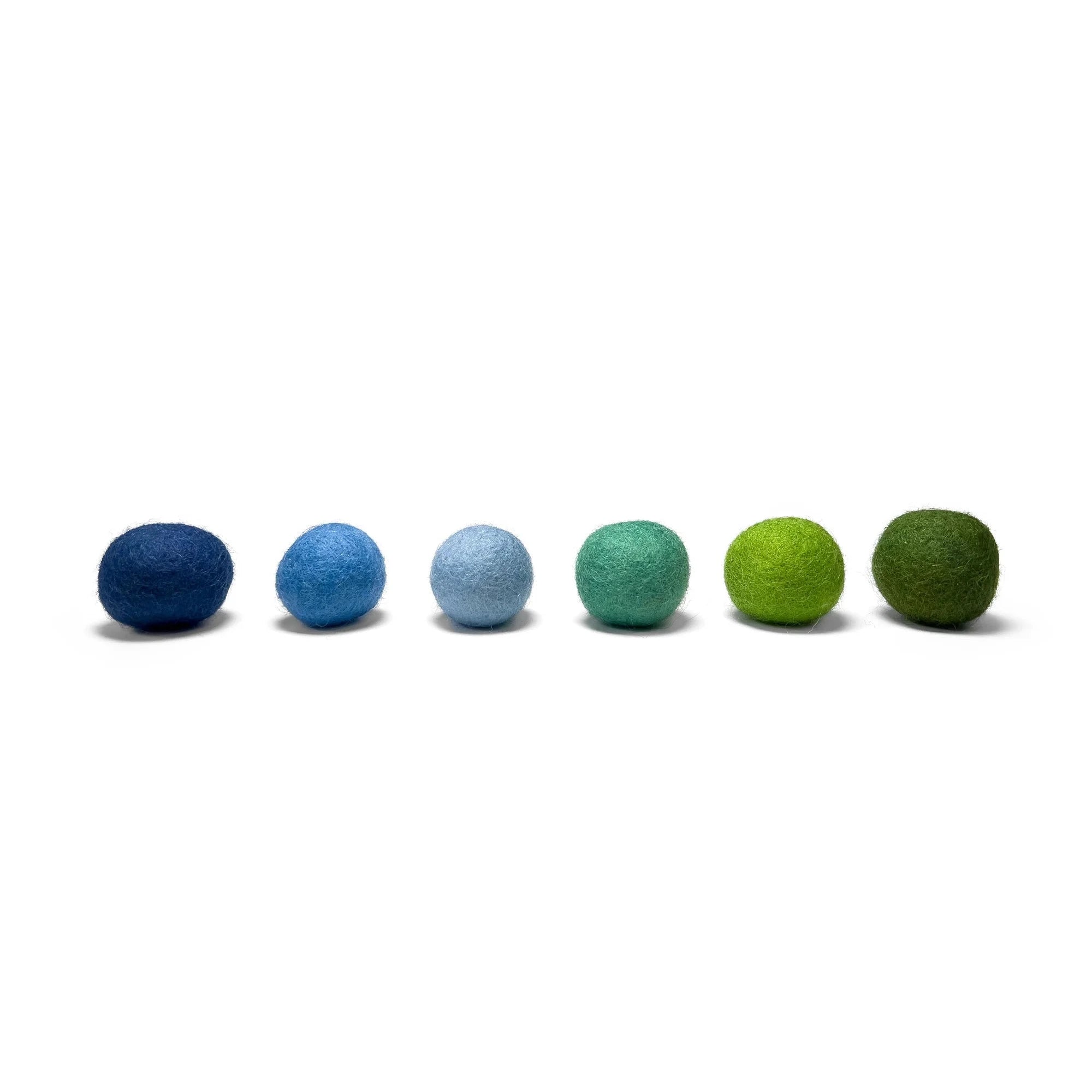 Ball BS100 (lot de 6) : le jouet design et silencieux pour chats exigeants