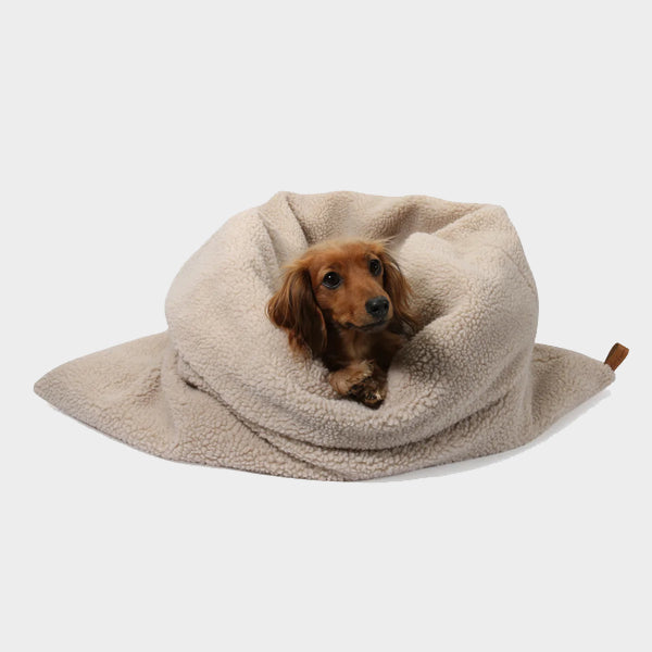 Plaid Cocoon pour Chien | Fabriqué à la main - TEDDY Cream