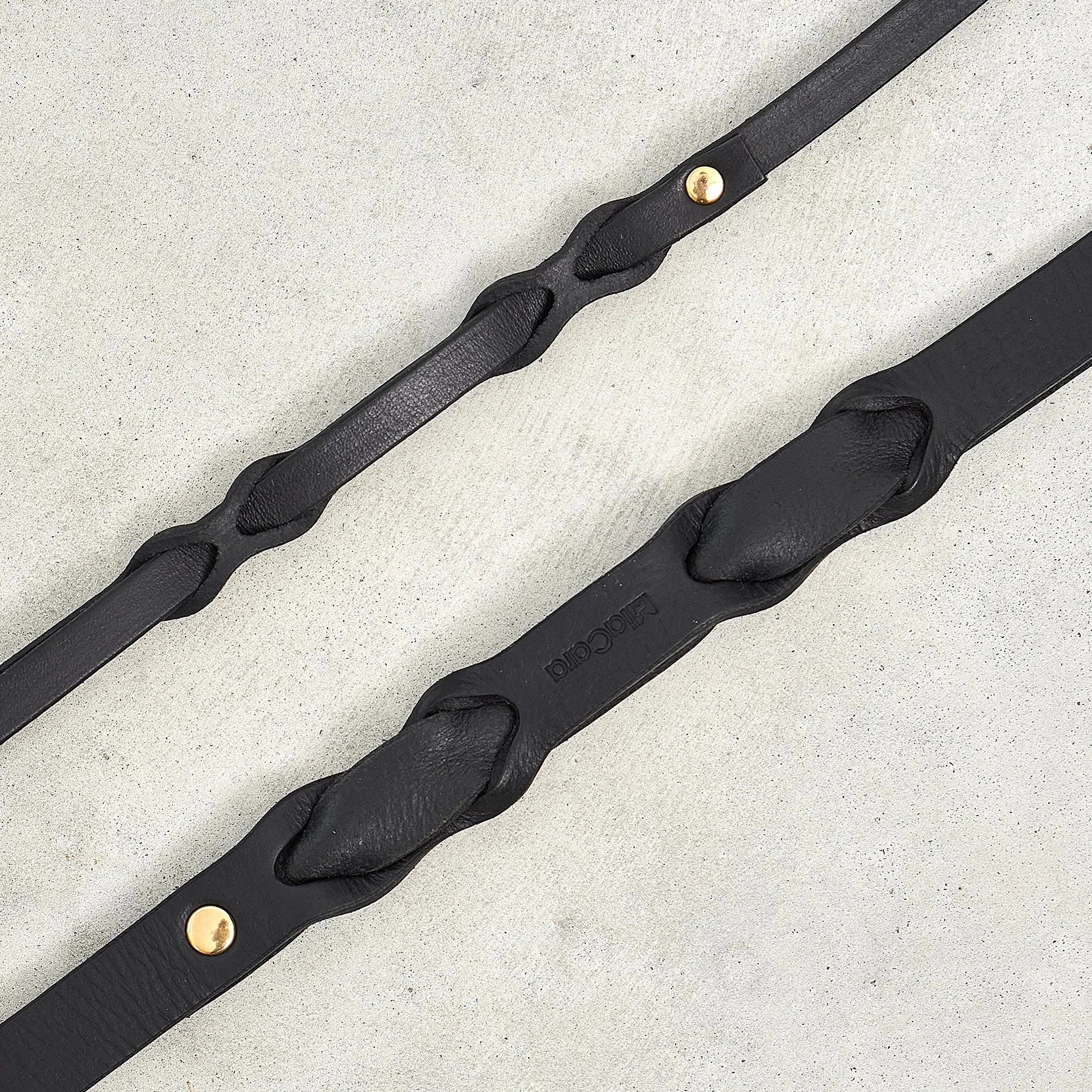 Laisse pour chien Rimini MiaCara en cuir tanné végétal – noir