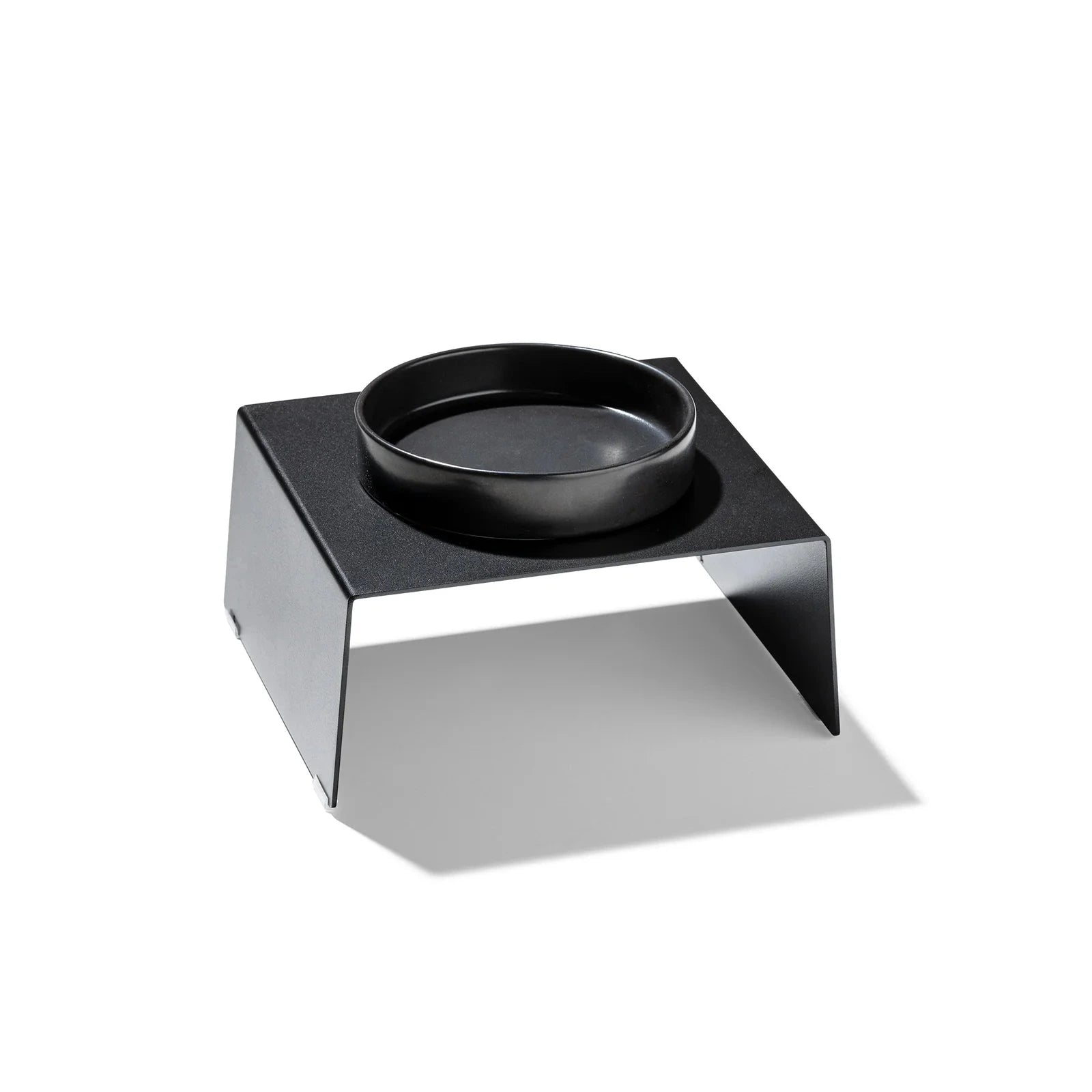 Gamelle FE 210 : design minimaliste et confort félin
