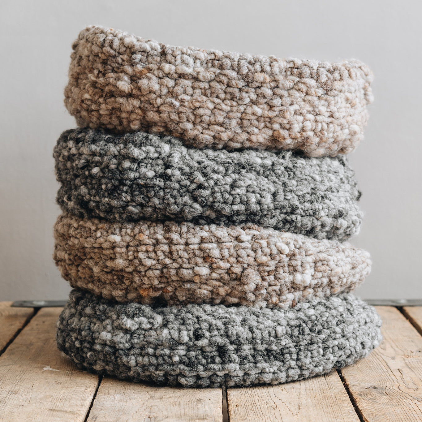 Panier pour Chat et Chien en laine Design | Fabrication artisanale - NEST 